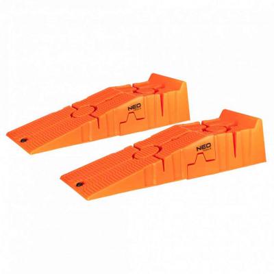Aut�emel� r�mpa, kompozit m�anyag 2db, 3000kg/p�r teherb�r�s NEO TOOLS (NEOTOOLS)