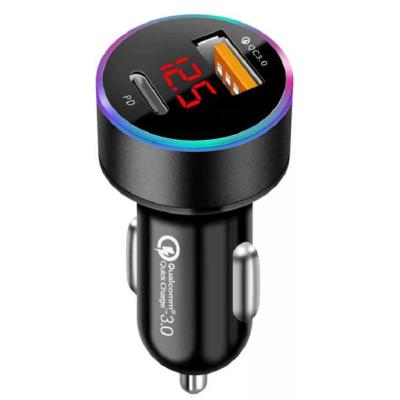 13191 M27 Aut�s t�lt� + voltm�r� - USB + USB-C (PD)  - Quick Charge 3.0 - 12-24V AUTOLIFE