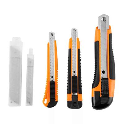 T�rhet� peng�s k�s k�szlet, 2db 9mm-es �s 1db 18mm-es k�s, 10db 18mm-es �s 10db 9mm-es p�tpenge NEO TOOLS (NEOTOOLS)
