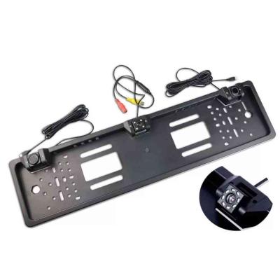 Rendsz�mt�bla keretbe �p�tett tolat�kamera 8LED-es + 2db tolat�szenzor AUTOLIFE