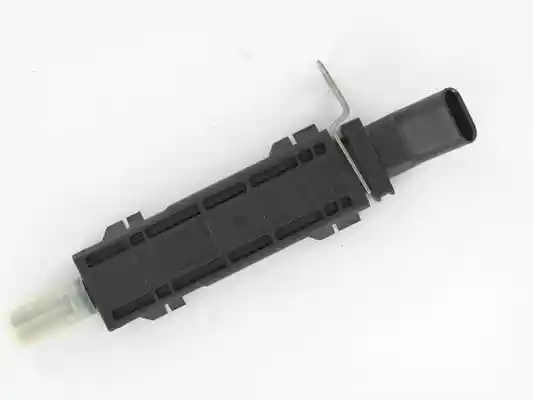LUCAS SEB2106